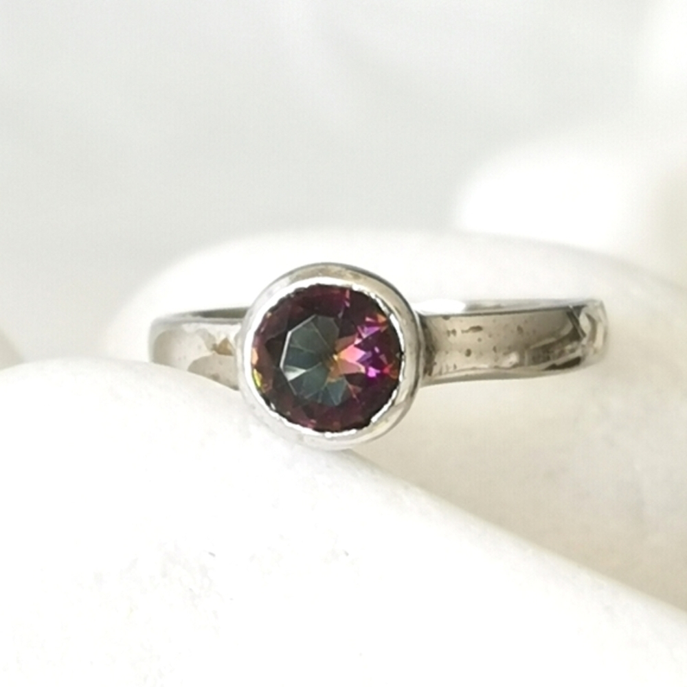Mystic Topaz sterling silver ring size 6 🆕